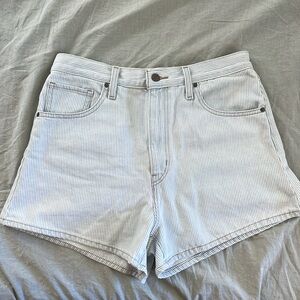 Levi’s High Waisted Mom Shorts